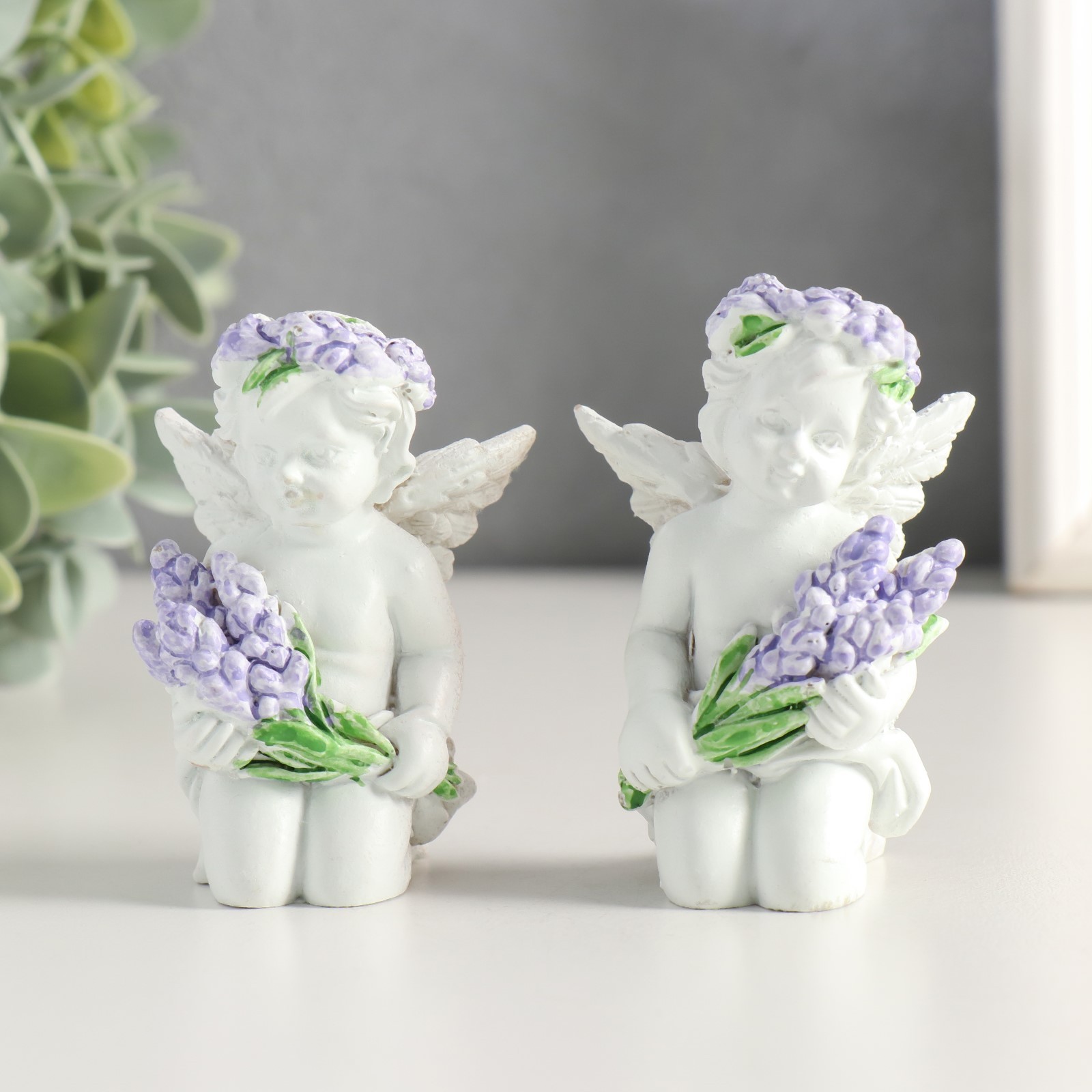Фигурка полистоун «Белоснежный ангелок с лавандой», 7.2×4.8×4 см, МИКС 5129737