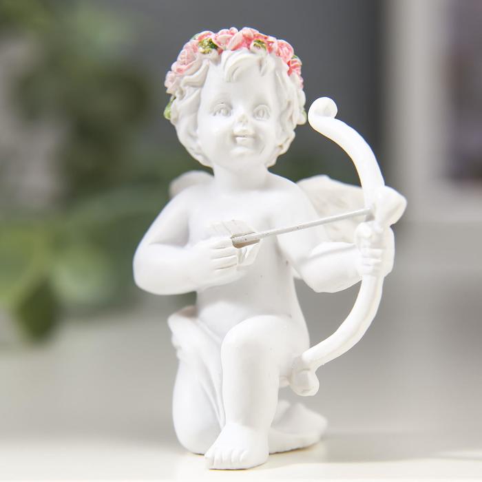 Сувенир полистоун "Купидон" в венке из роз, МИКС, 6,5х6х5 см 906845