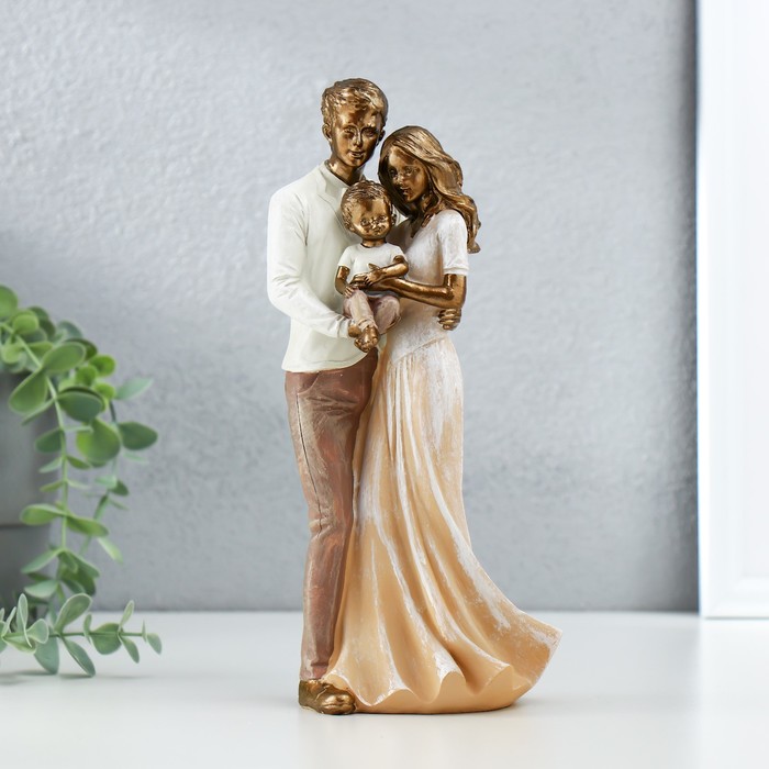Сувенир полистоун "Родители с малышом" бронза,10,5х9х23,5 см 9837970