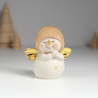 Сувенир полистоун "Снеговик в вязанном колпаке, с крылышками" 6х4х7,5 см 10326249