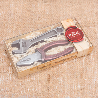 Шок. сувенир Набор инструментов 85г /15