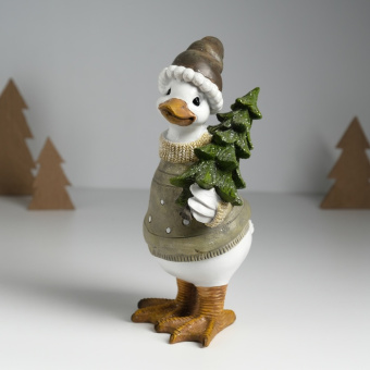Сувенир полистоун "Гусь в свитере в горох, несёт ёлку" 9,5х12х22,5 см 10325881